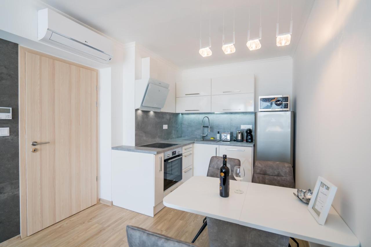 Csenge Apartman Siofok Exterior photo